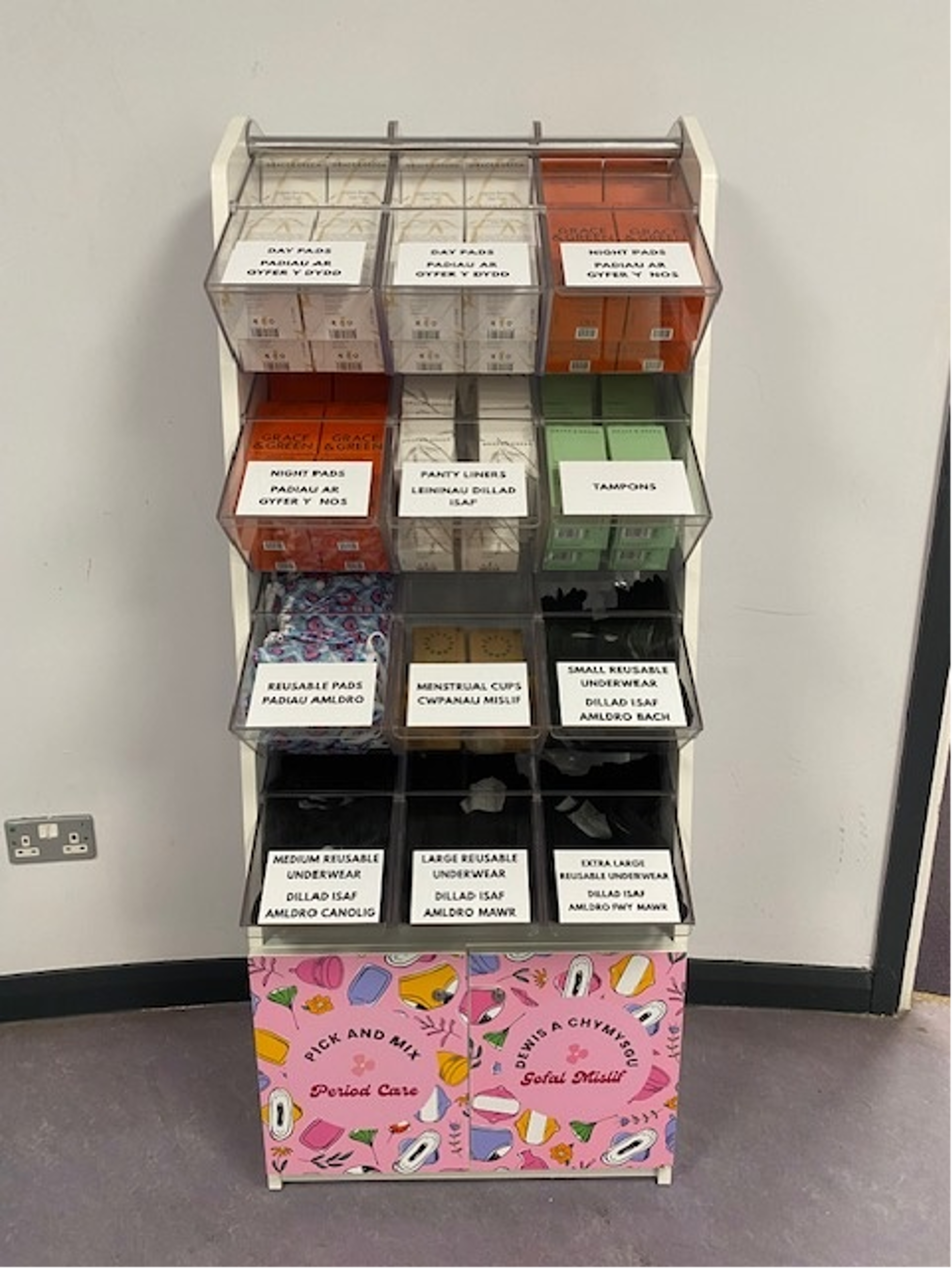 Pic 'n' Mix Stand