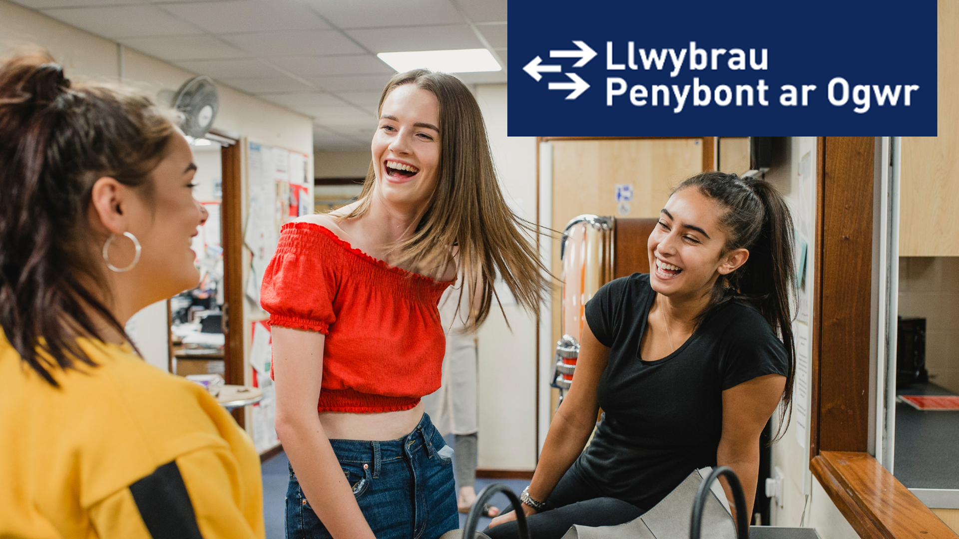 Pobl ifanc yn eu harddegau