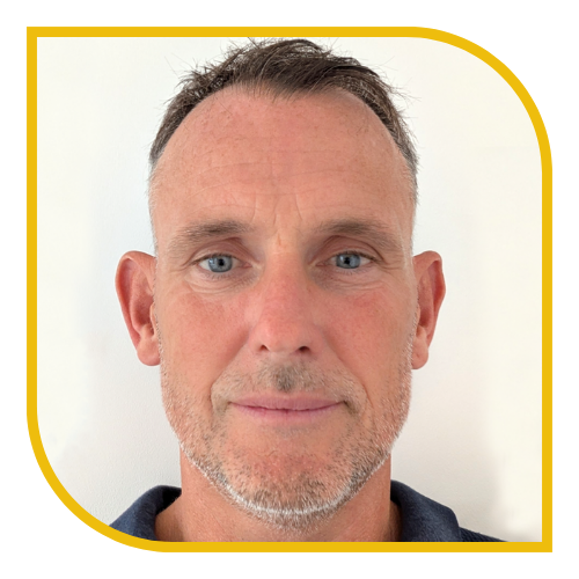 Chris Thomas, Gweithiwr Llwybrau Ieuenctid