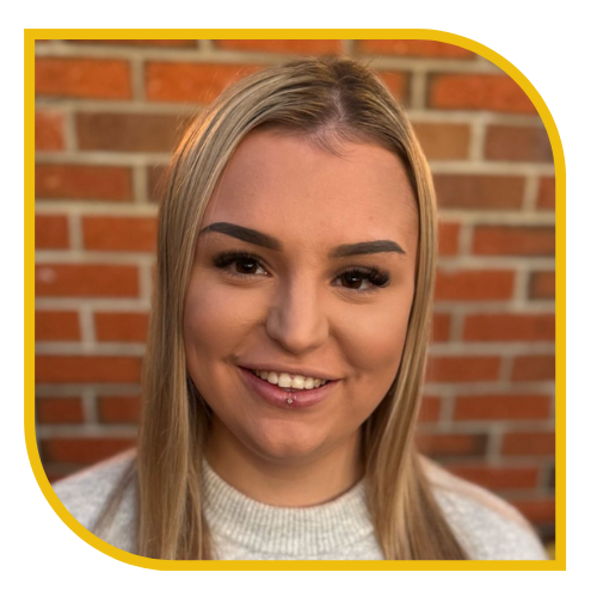 Caitlin Tinson, Gweithiwr Arweiniol