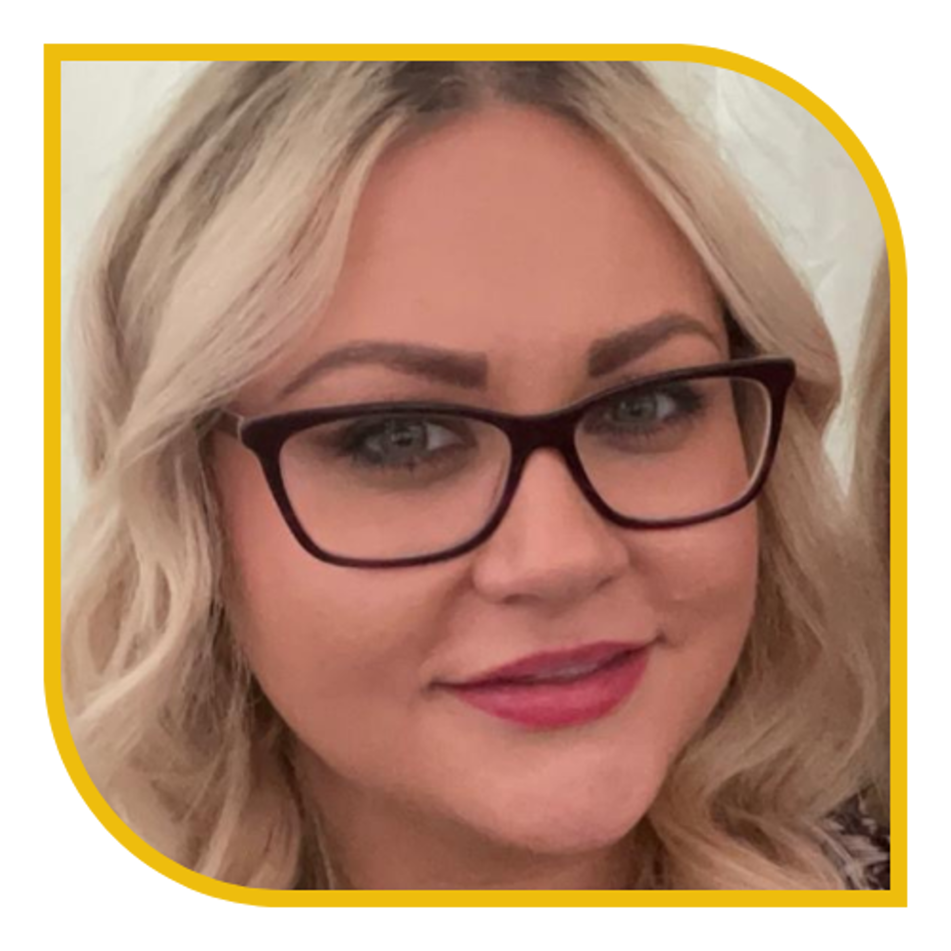 Carly Sharpe, Gweithiwr Arweiniol